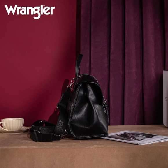 Wrangler Top Handle Carry Satchel/Laptop Bag/Backpack/Crossbody Black main image 5